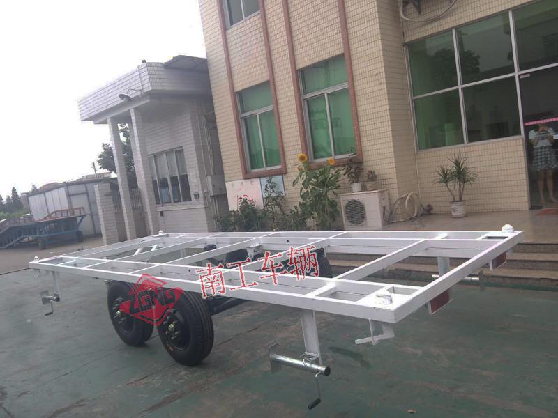 4-ton RV chassis fully trailer flatbed trailer