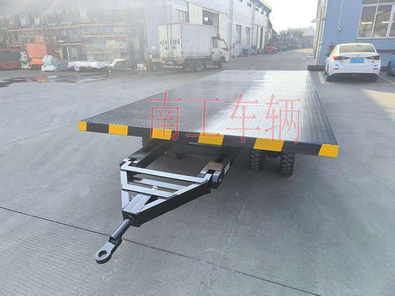 8吨牵引九州登录官网_九州（中国） 工业用工具拖车无动力