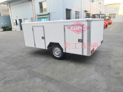 1675408018685803.jpg 机器人用0.3吨厢式ATV工具拖车2I.jpg