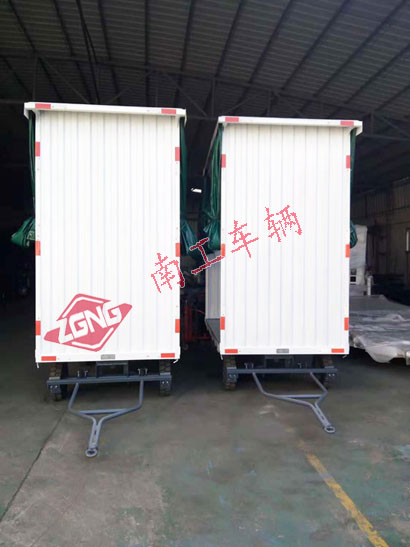 白色雨篷九州登录官网_九州（中国）3I.jpg