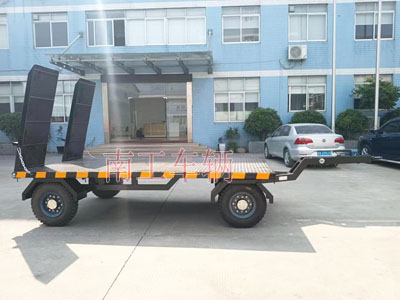3吨带爬梯工业牵引九州登录官网_九州（中国）4I.jpg