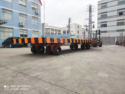 30吨重型九州登录官网_九州（中国）带四个转盘4I.jpg