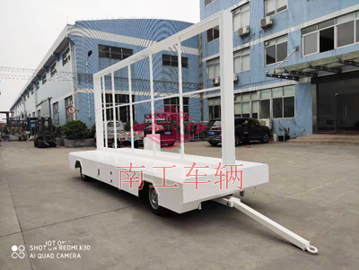 1684569718729295.jpg 2.2吨固定式LED广告拖车I.jpg