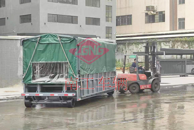 升降雨篷九州登录官网_九州（中国）6I.jpg