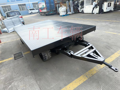 30吨重型九州登录官网_九州（中国） 环保实心轮胎4I.jpg