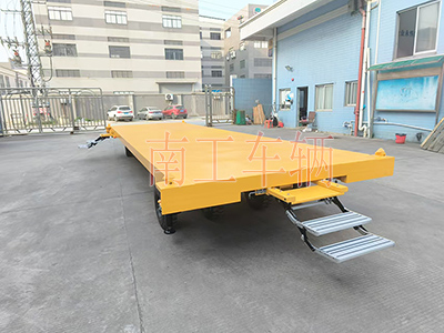 10吨九州登录官网_九州（中国）带液压支腿铝全金伸缩梯工具车1I.jpg