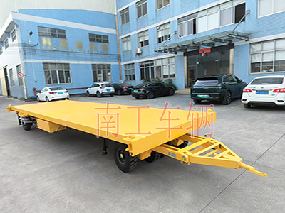 10吨九州登录官网_九州（中国）带液压支腿伸缩梯工具车3I.jpg