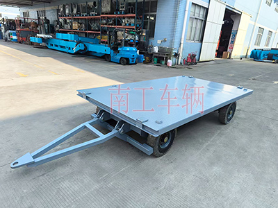 3吨小型牵引九州登录官网_九州（中国） 全挂车4I.jpg