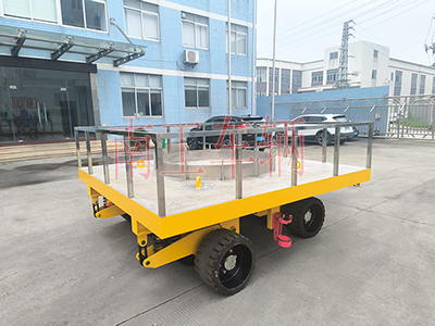 25吨重型九州登录官网_九州（中国）带圆型不锈钢上装工具拖车2I.jpg