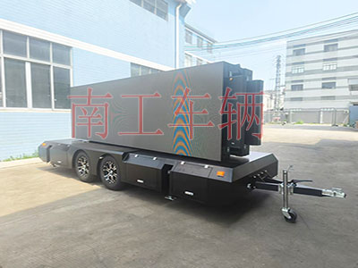 15平方大型户外LED广告拖车 带四音响1I.jpg